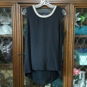 Daniel Rainn Black Embellished Hi-Lo Tank